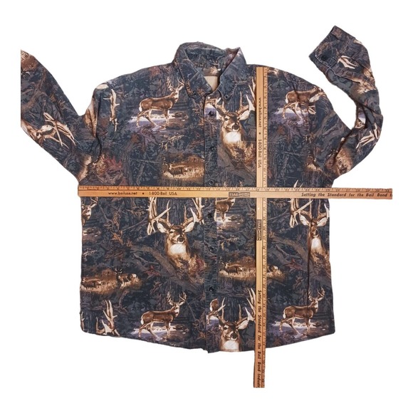 Legacy Falls Outfitters Men's XL Multi Color Deer Graphic Button Down Shirt Buck - Picture 5 of 5